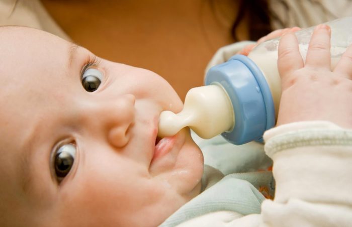 atop chniy dermatit u nemovlyat novonarodzhenogo l kuvannya d ta dlya ditini mami prichini simptomi 5 - Атопічний дерматит у немовлят і новонародженого: лікування, дієта для дитини і мами, причини і симптоми