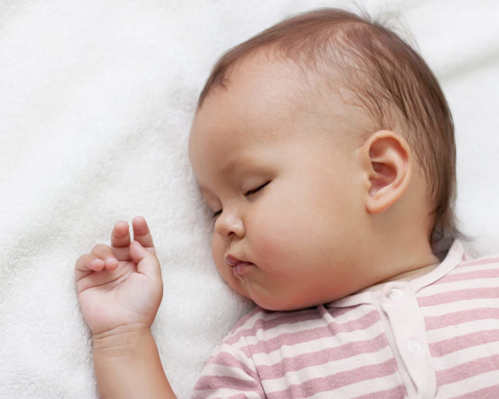 rezhim dnya 9 m syachno ditini sk l ki v n povinen spati rezhim goduvannya ta nsh pitannya foto 2 - Режим дня 9 місячної дитини: скільки він повинен спати, режим годування та інші питання + фото