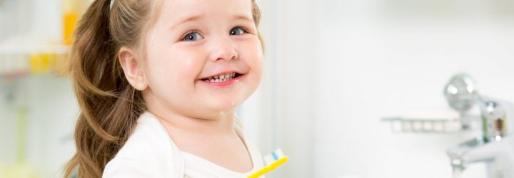 yak chistiti molochn zubi 1 - Як чистити молочні зуби?