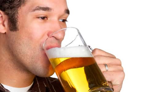 yak pivo vpliva na pech nku 1 - Як пиво впливає на печінку?