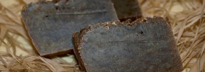 Дігтярне мило для волосся: інструкція із застосування, відгуки фахівців і споживачів